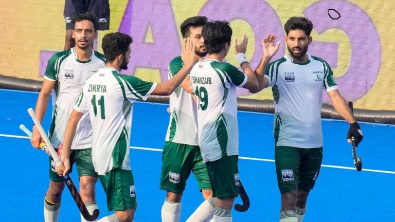 Pakistan Hockey Team in Finals Azlan Shah